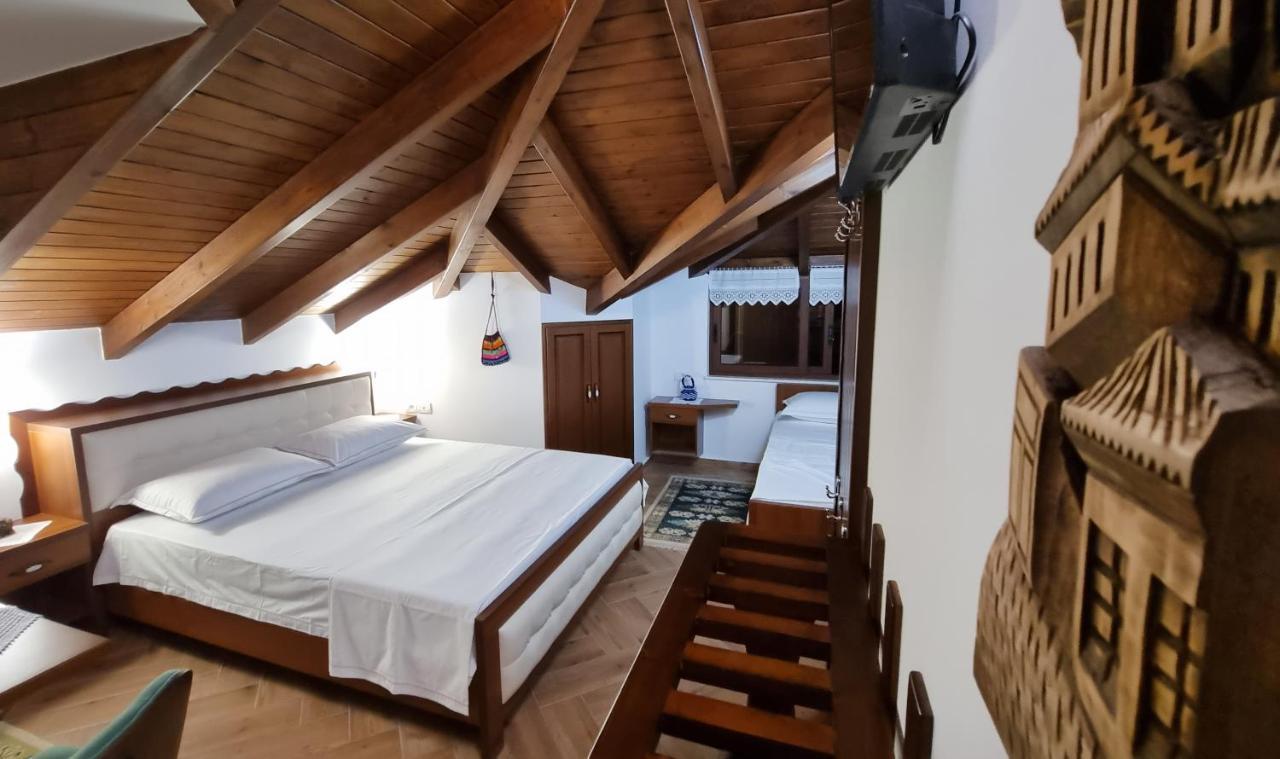 Master Hotel Berat Exterior foto